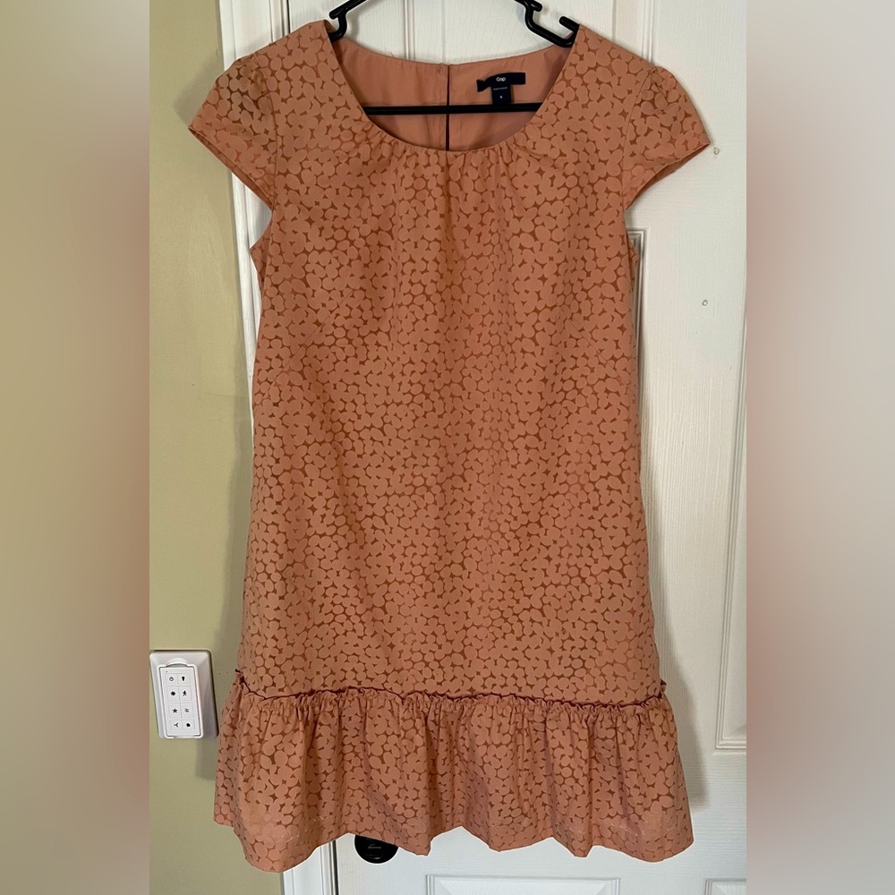 Gap Peach Dress Size Small
